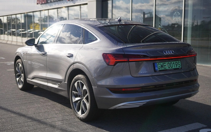 Audi e-tron cena 219000 przebieg: 15633, rok produkcji 2022 z Węgliniec małe 466